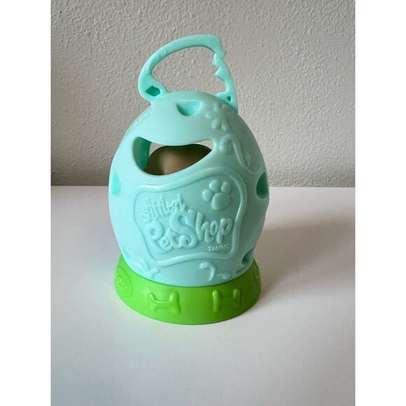 2009 McDonalds Littlest Pet Shop Brown Dog with Carrier - Picture 2 of 4